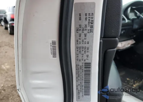 2018 Jeep Grand Cherokee Laredo из США, поврежденный, VIN 1C4RJFAGXJC505661